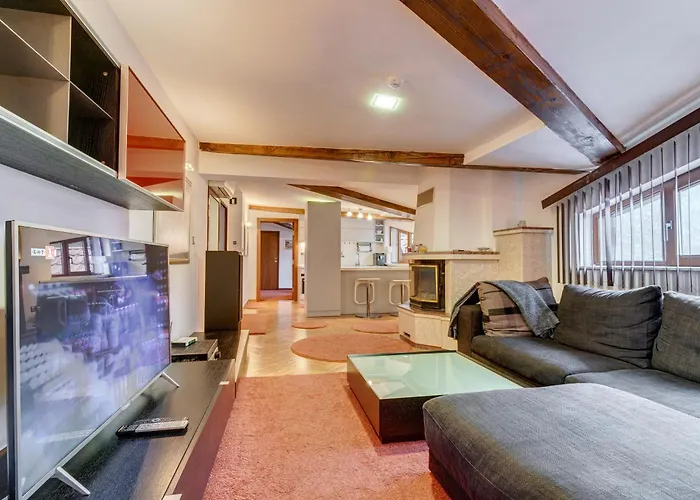 The Castle Complex 3* Pamporovo